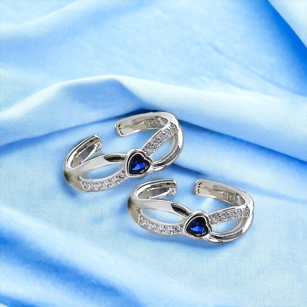 Jewel99 Alaric Sterling Silver Swarovski Zirconia Platinum Toe Ring :  Amazon.in: Fashion